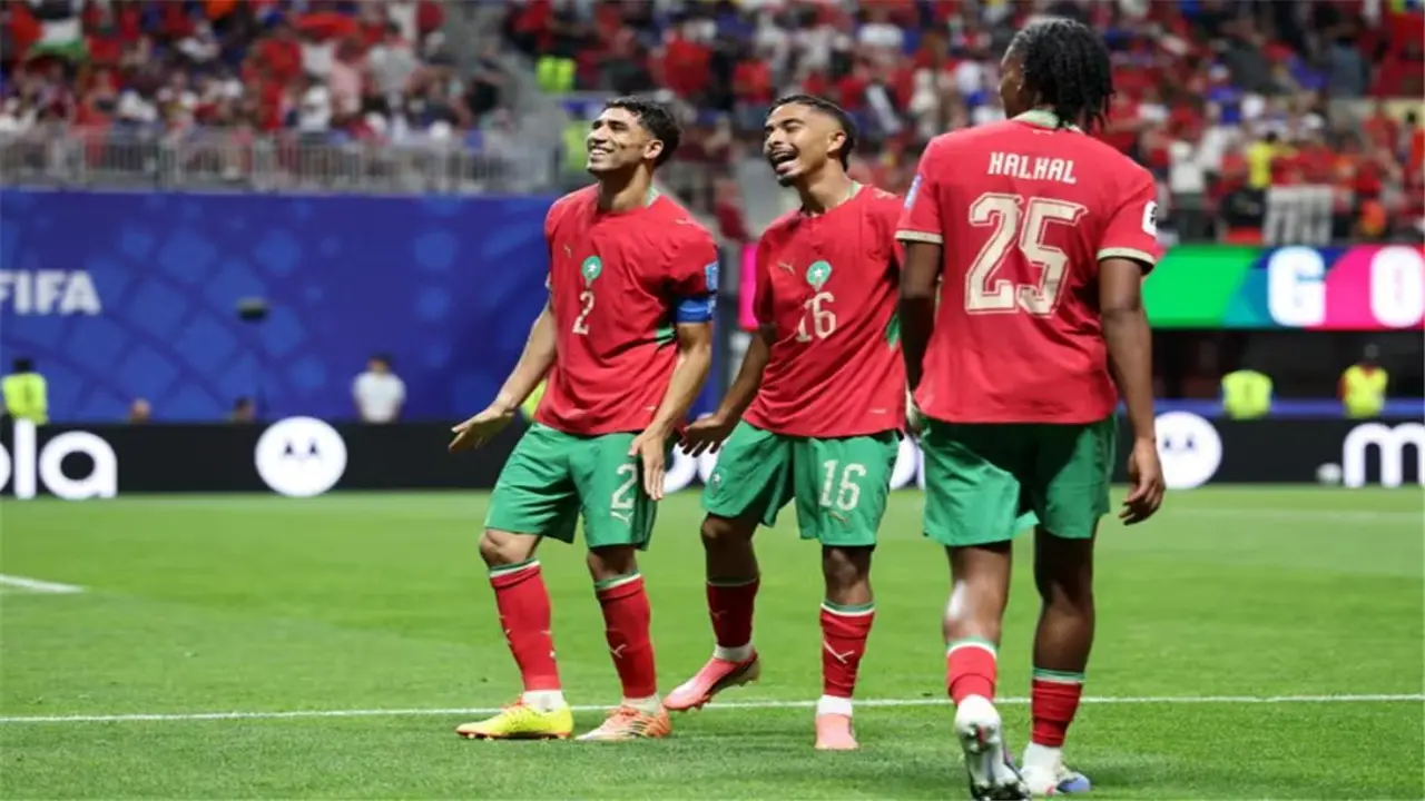 تعيين حكم مباراة المغرب وهولندا في كأس العالم المقبلة